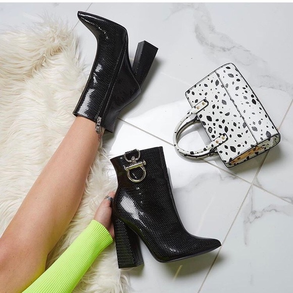public desire croc boots